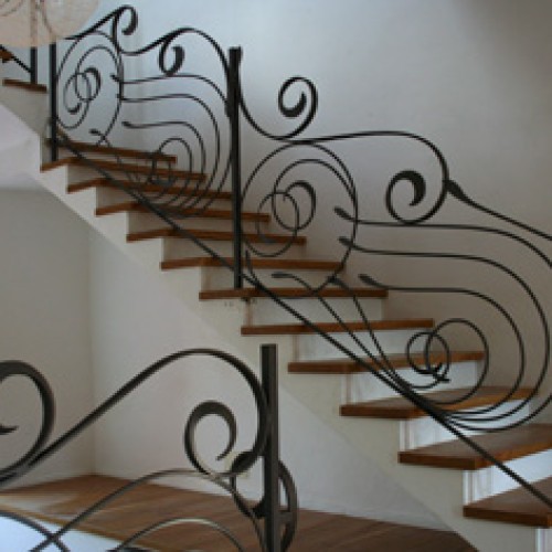 Designing railing